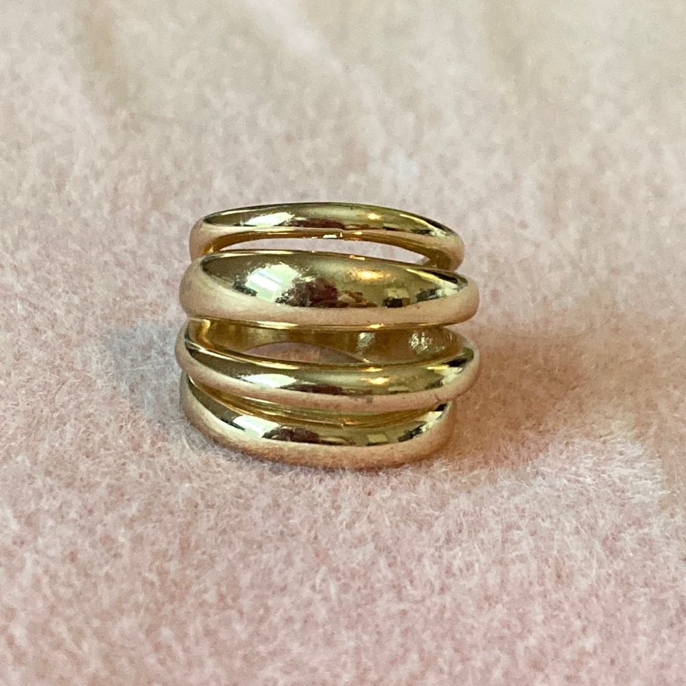 Gold ring